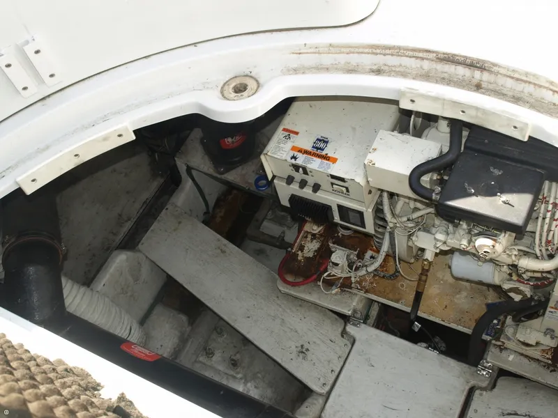 Slide: The Image of Chris-Craft Continental 380 1994 - 11