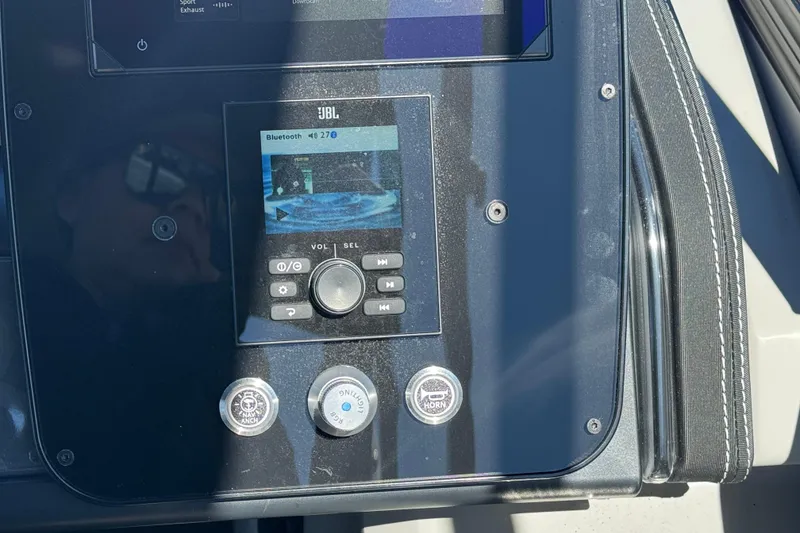 Slide: The Image of Control panel of 2026 Barletta Lusso 23UC with JBL audio system and Bluetooth connectivity. - 87