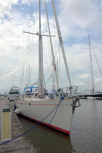 Slide: The Image of Farr Pilothouse 60 1997 - 2