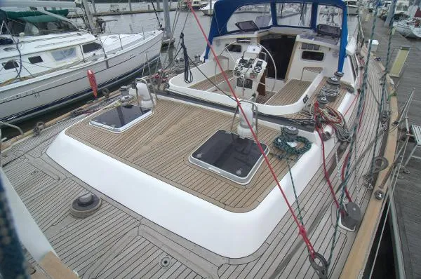 Slide: The Image of Farr Pilothouse 60 1997 - 4