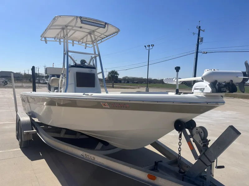 Slide: The Image of NauticStar 214 XTS 2015 - 6