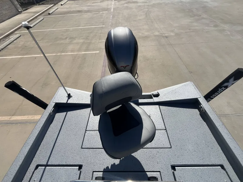 Slide: The Image of Xpress H20B Bay 2022 - 25