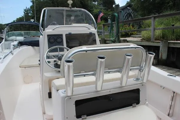 Slide: The Image of Grady-White Fisherman 222 2002 - 10