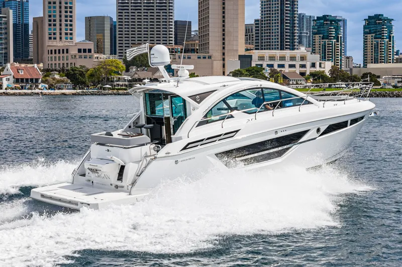 Slide: The Image of Cruisers Yachts 50 Cantius 2019 - 7