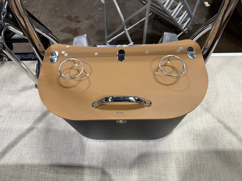 Slide: The Image of Tahoe LTZ 2385 Quad Lounge Shift SS Tritoon & Honda 4-Stroke EFI 2026 - 25