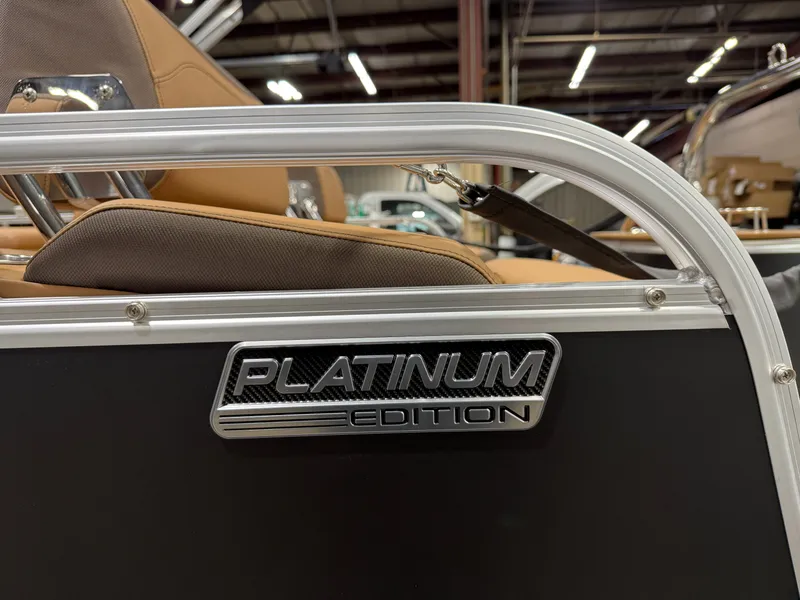 Slide: The Image of Tahoe LTZ 2385 Quad Lounge Shift SS Tritoon & Honda 4-Stroke EFI 2026 - 42