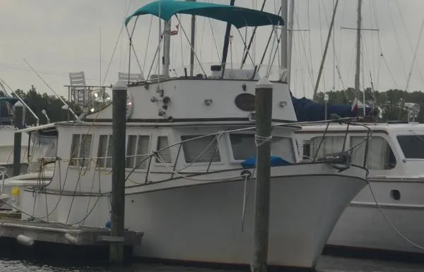 Slide: The Image of Marine Trader 32 Sedan Trawler 1979 - 2