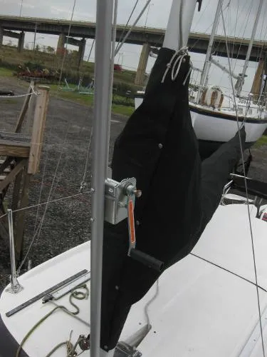 Slide: The Image of Macgregor 26M 2007 - 10