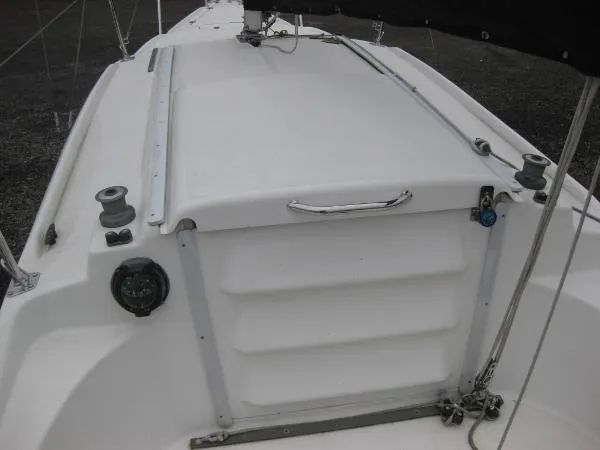 Slide: The Image of Macgregor 26M 2007 - 7