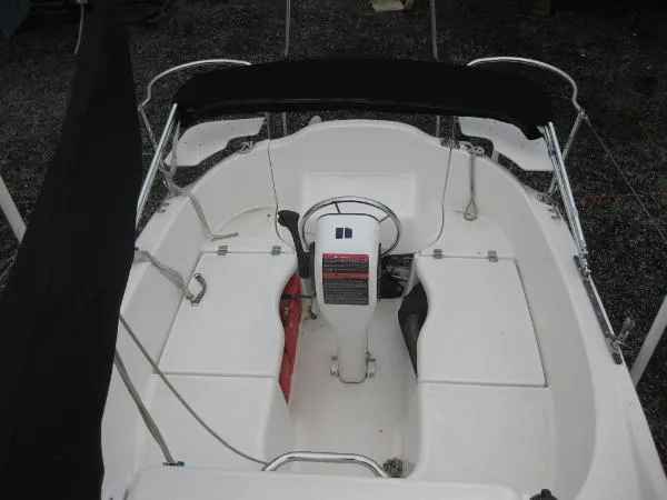 Slide: The Image of Macgregor 26M 2007 - 9