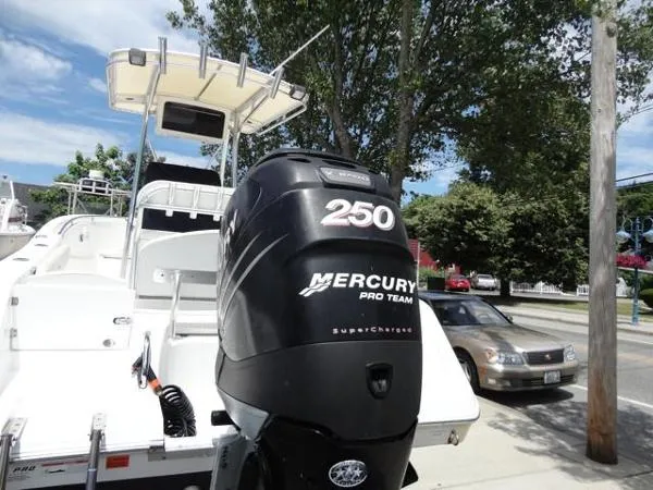 Slide: The Image of Sea Pro 228 Center Console 2008 - 5
