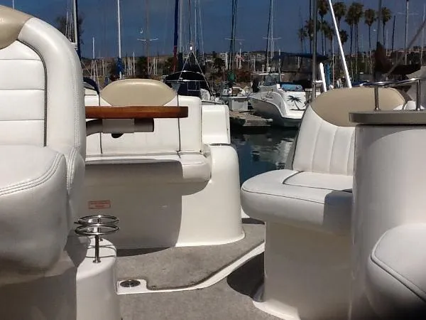 Slide: The Image of Sea Ray 240 2008 - 5