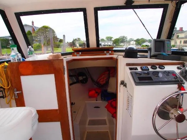 Slide: The Image of Pilot Cove 26 Downeaster 1998 - 7