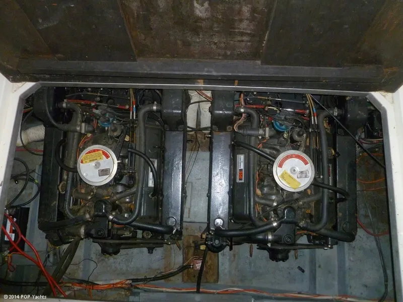 Slide: The Image of Sea Ray 270 Sedan Bridge SF 1980 - 7