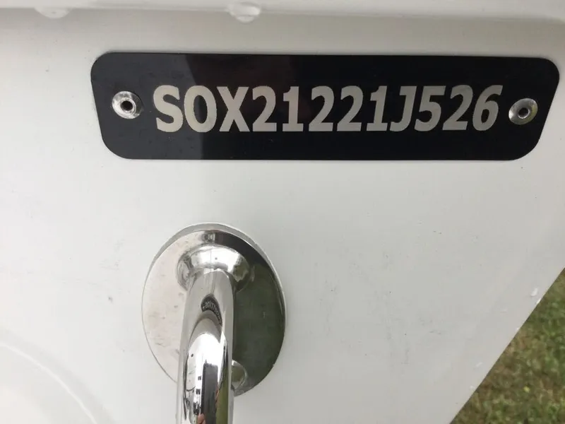 Slide: The Image of Pair Customs 21MV Center Console 2026 - 13