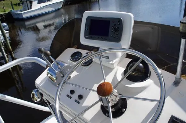 Slide: The Image of Topaz 29 Sportfisherman 1985 - 8