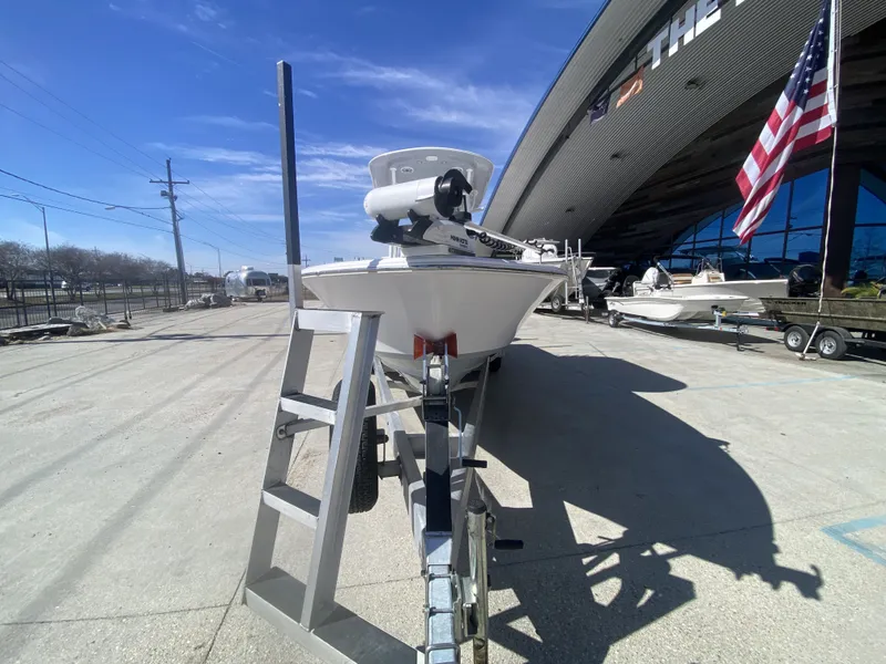 Slide: The Image of Sportsman Masters 267 Bay Boat 2021 - 16