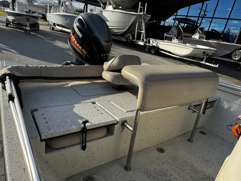 Slide: The Image of Xpress Hyper-Lift Bay Series H20B 2016 - 13