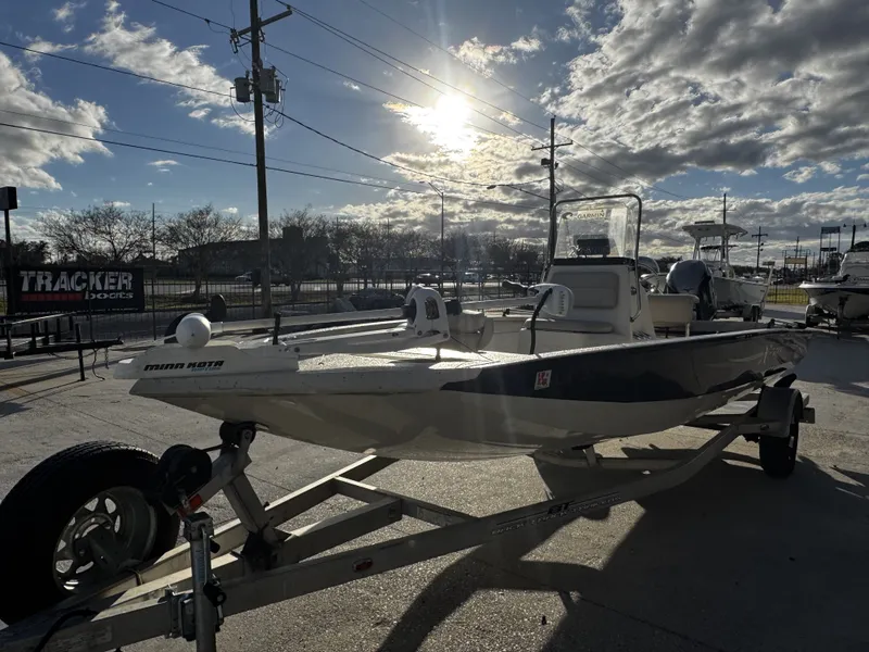 Slide: The Image of Xpress Hyper-Lift Bay Series H20B 2016 - 5