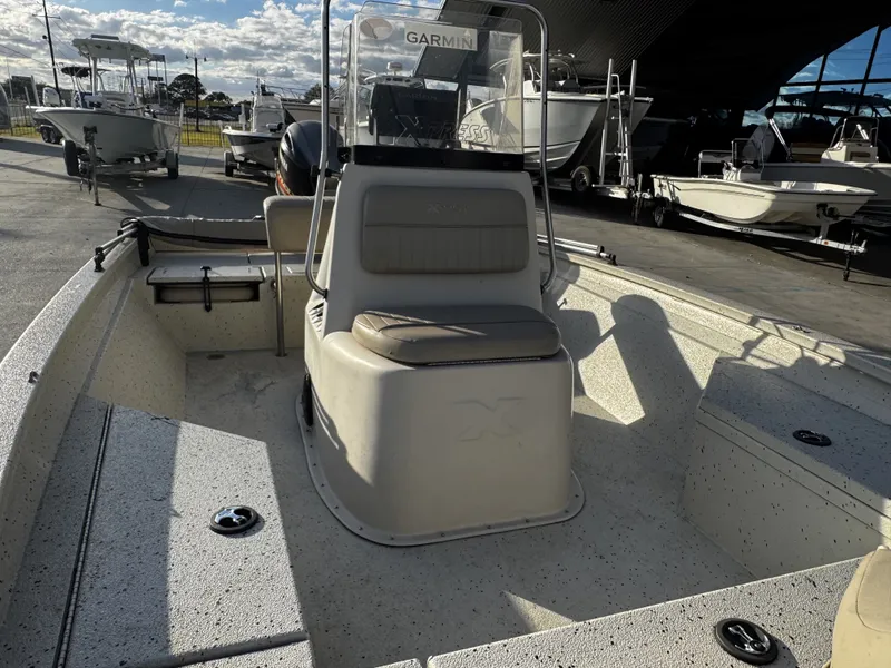 Slide: The Image of Xpress Hyper-Lift Bay Series H20B 2016 - 7