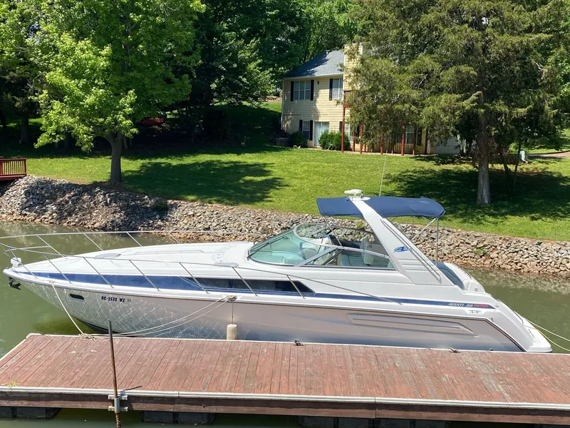 Slide: The Image of Bayliner 3685 1999 - 5