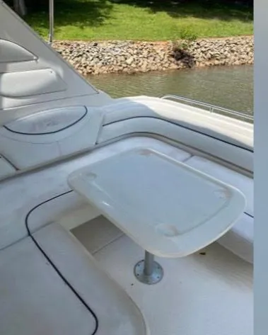 Slide: The Image of Bayliner 3685 1999 - 7