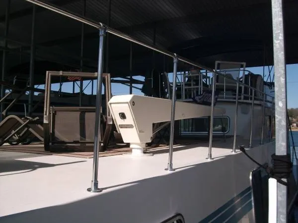 Slide: The Image of Harbor Master 52 Widebody Houseboat 1990 - 3