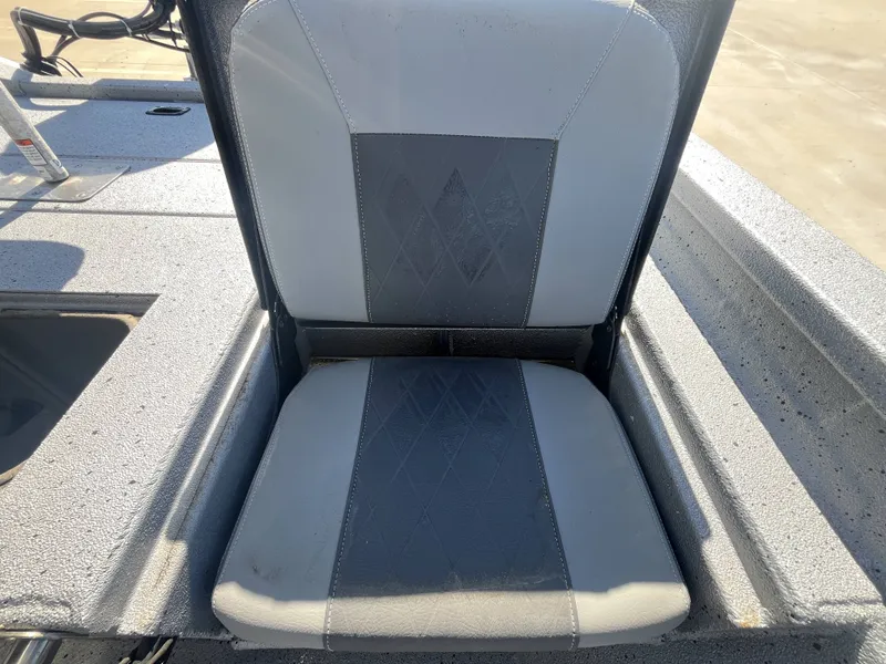 Slide: The Image of Xpress H20B Bay 2022 - 21