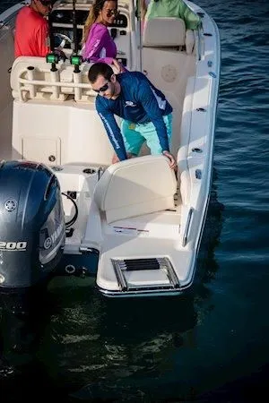 Slide: The Image of Grady-White Fisherman 216 2026 - 10