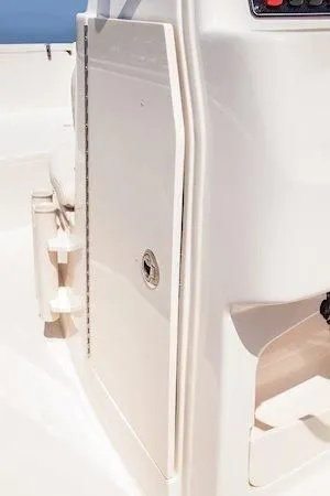 Slide: The Image of Grady-White Fisherman 180 2026 - 11