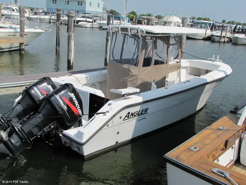 Slide: The Image of Angler 260 Center Console 2007 - 1