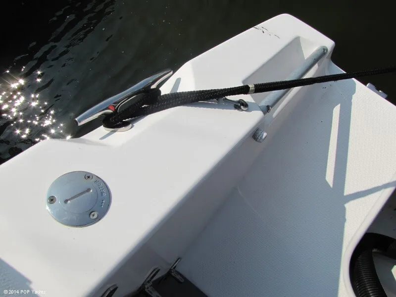 Slide: The Image of Angler 260 Center Console 2007 - 11