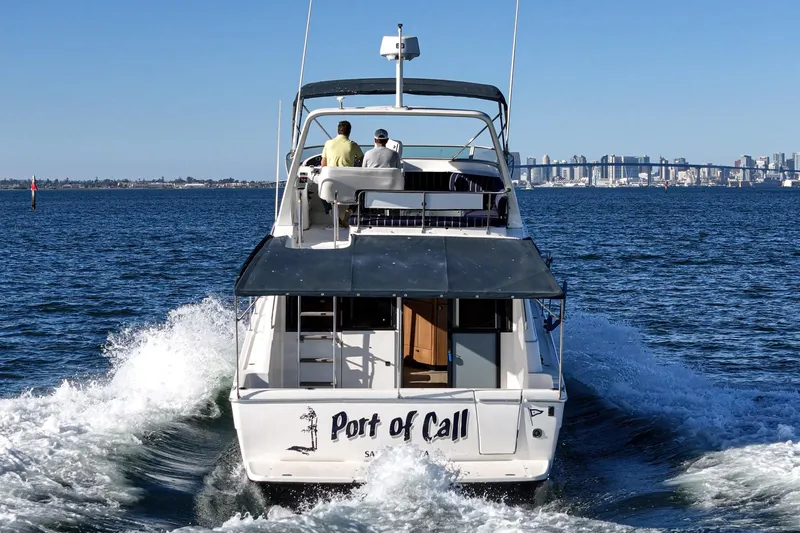 Slide: The Image of Bayliner 3988 Motoryacht 1998 - 51