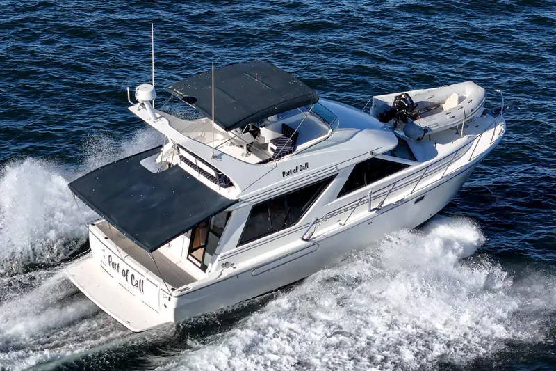 Slide: The Image of Bayliner 3988 Motoryacht 1998 - 63