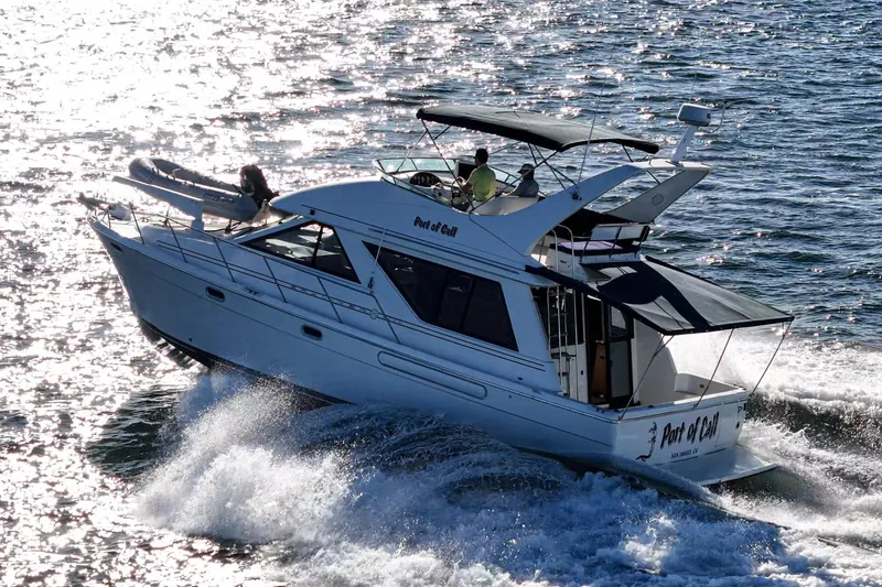 Slide: The Image of Bayliner 3988 Motoryacht 1998 - 70