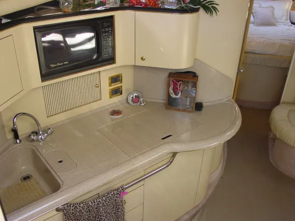 Slide: The Image of Sea Ray 380 Sundancer 2000 - 4