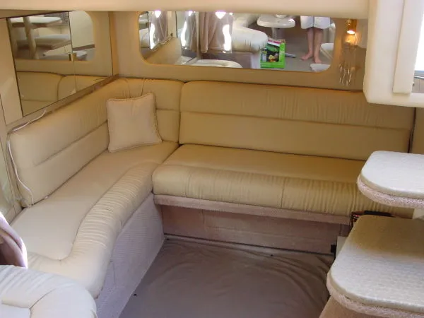 Slide: The Image of Sea Ray 380 Sundancer 2000 - 5