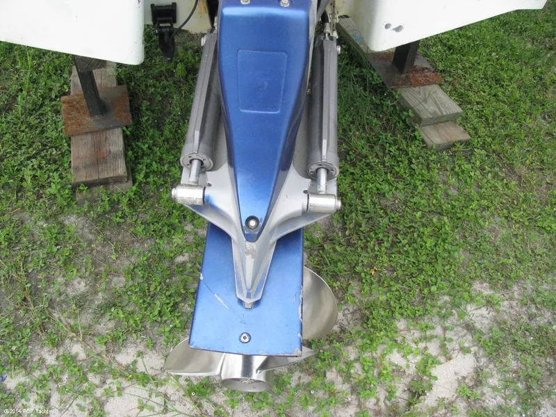 Slide: The Image of Larson 254 Cabrio 2000 - 11