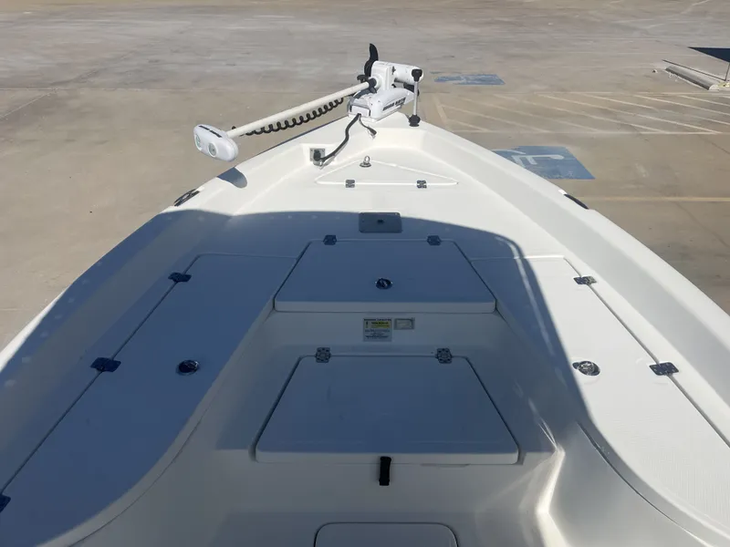 Slide: The Image of NauticStar 214 XTS 2015 - 11