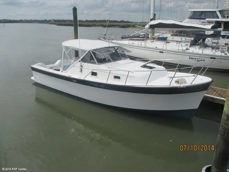 Slide: The Image of Luhrs 31 Alura 1987 - 2
