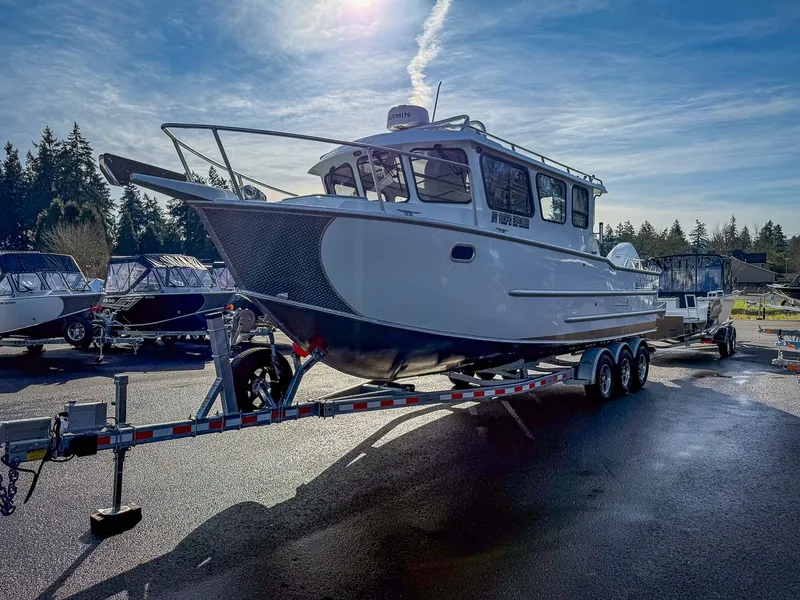 Slide: The Image of Hewescraft 270 Pacific Explorer 2026 - 6