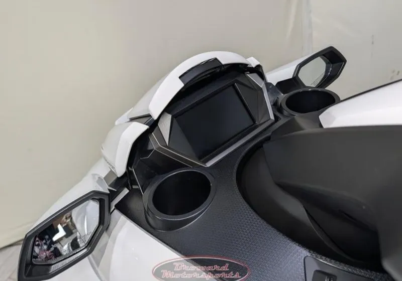 Slide: The Image of Yamaha FX Cruiser SVHO® 2026 - 9