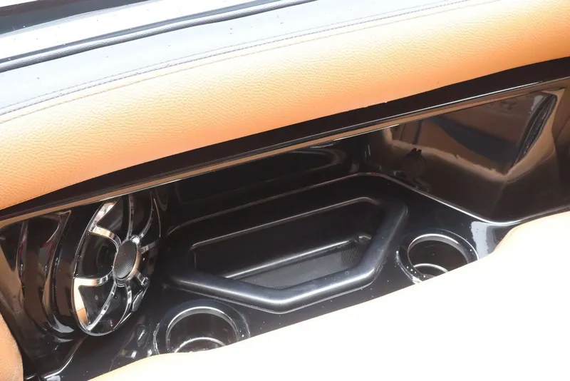 Slide: The Image of Yamaha 275SD 2026 - 12