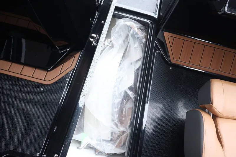 Slide: The Image of Yamaha 275SD 2026 - 16