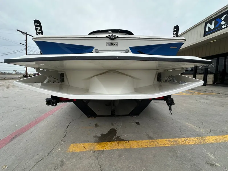 Slide: The Image of Tigé RZ4 2013 - 31