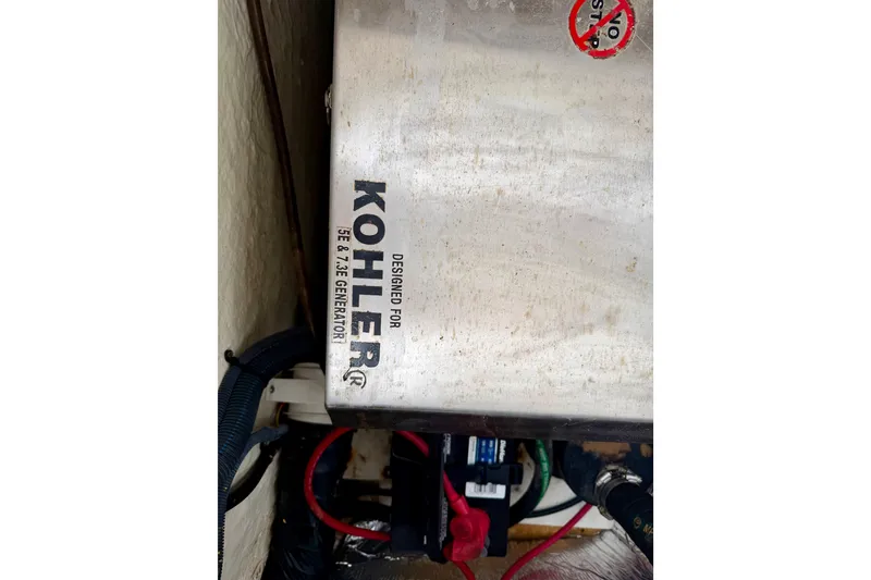 Slide: The Image of Kohler generator in 2006 Seaswirl Striper 2901 Walkaround O/B boat engine compartment. - 30