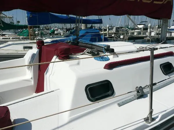 Slide: The Image of Hunter Sloop 1988 - 5