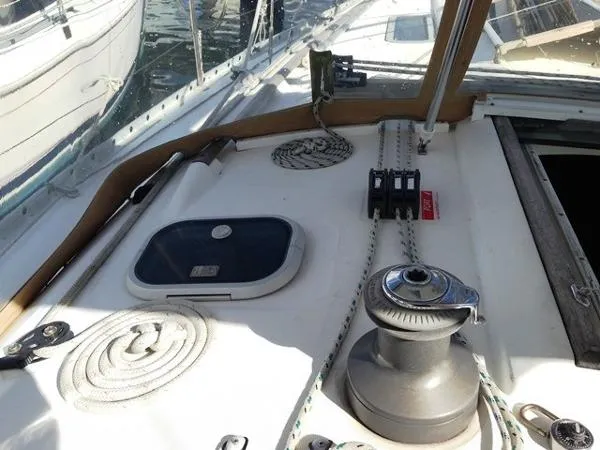 Slide: The Image of Beneteau 351 - 3 Cabin 1995 - 7