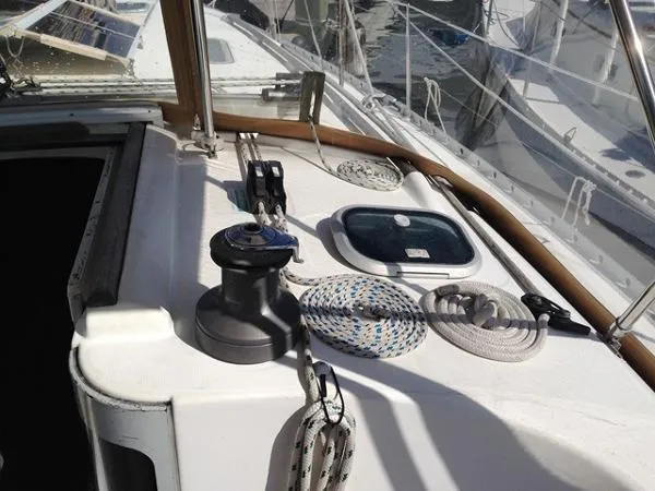Slide: The Image of Beneteau 351 - 3 Cabin 1995 - 8