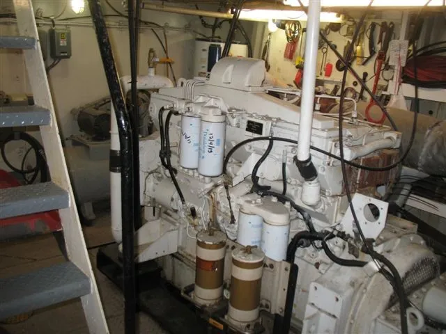 Slide: The Image of Houma Shipbuilding Co Inc. 65 Twin Screw Tug 1971 - 10